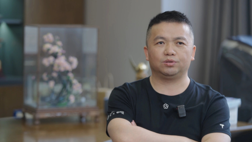 弟弟偷用姐姐化妆品 小表情绝了,2025澳门天天彩今晚开奖结果,重点解答解释落实_枚举版V3.71